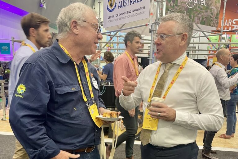 TNQ Drought Hub Director, David Phelps and Minister for Agriculture, Fisheries and Forestry, Murray Watt